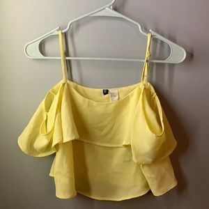 Off the shoulder Crop Top